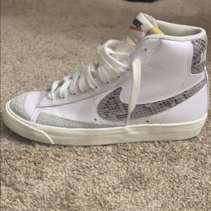 Blazer Mid 77 vntg we reptile